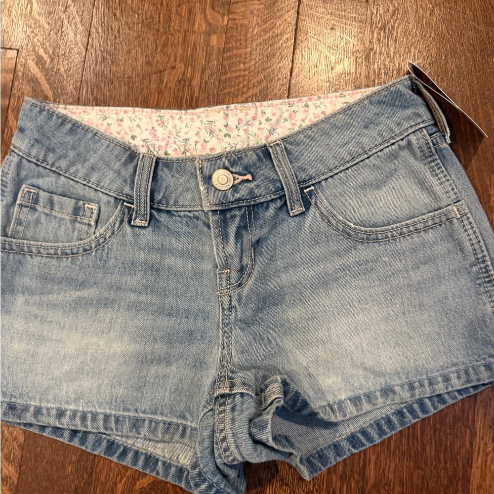 BNWT HOLLISTER Mini Short - Picture 4 of 5